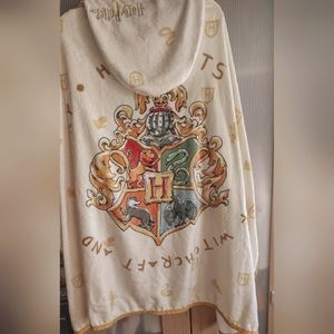 Harry Potter Wizarding World of Witchcraft and Wizards Kids Hooded Robe/Blanket